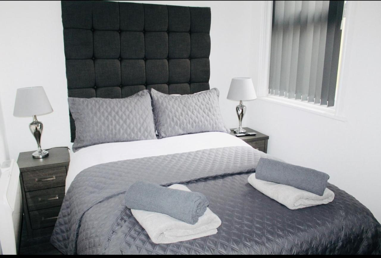 Albert Luxury Hottub & Jacuzzi Apartments Blackpool Kültér fotó